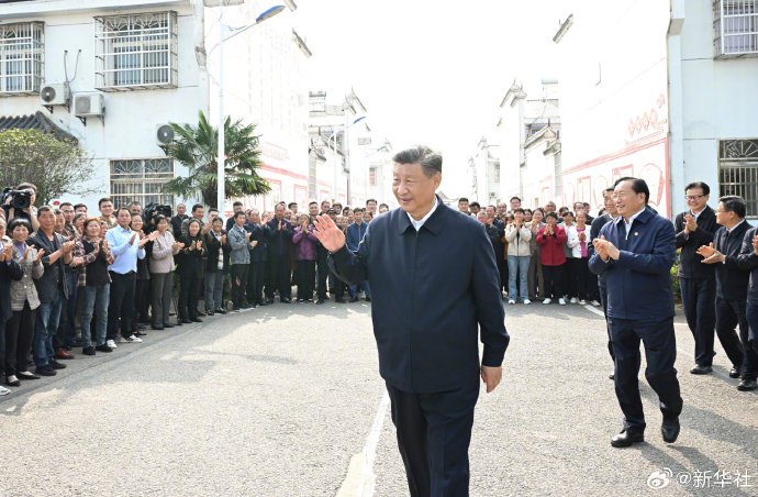 习近平在湖北考察调研-第13张图片-云韵生活网